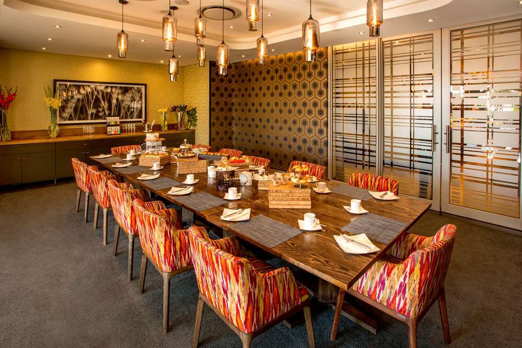 The Maslow Hotel, Sandton Restoran gambar